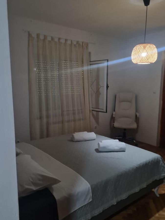 Apartmani Santa Barbara 트레빈예 외부 사진
